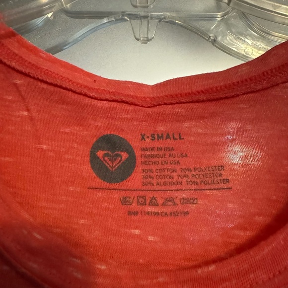 Pink Hawaii Roxy Tee 🌺 - Picture 3 of 3